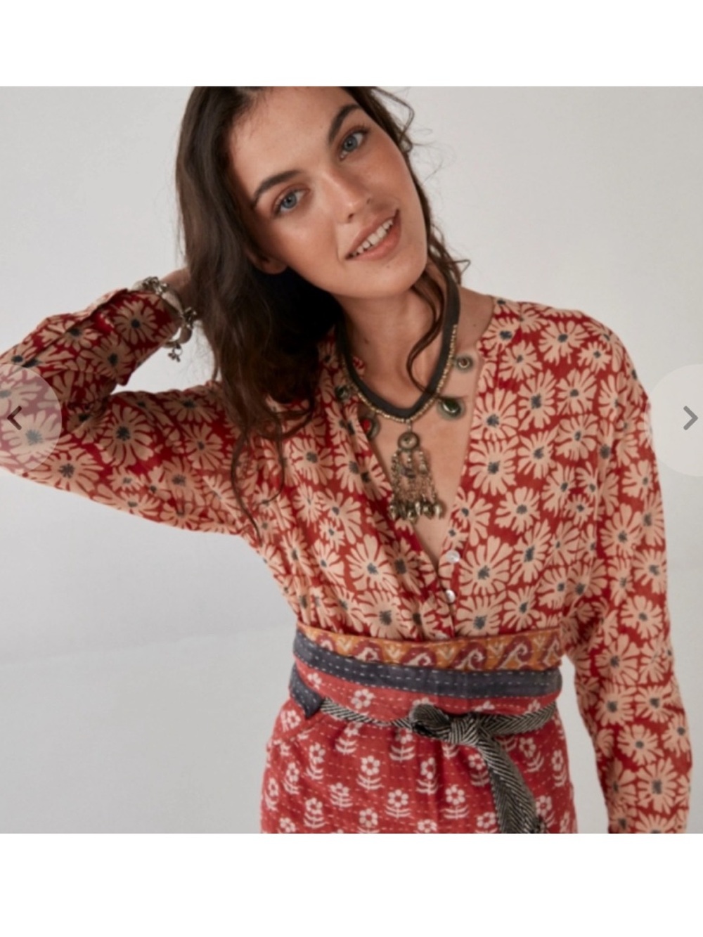 Maison Hotel Nadine Blouse - Las Dalias Print Red Size Medium